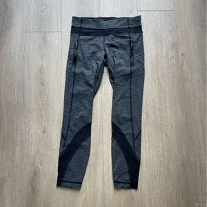 Lululemon Women’s Gray Pants in size 4 perfect condition